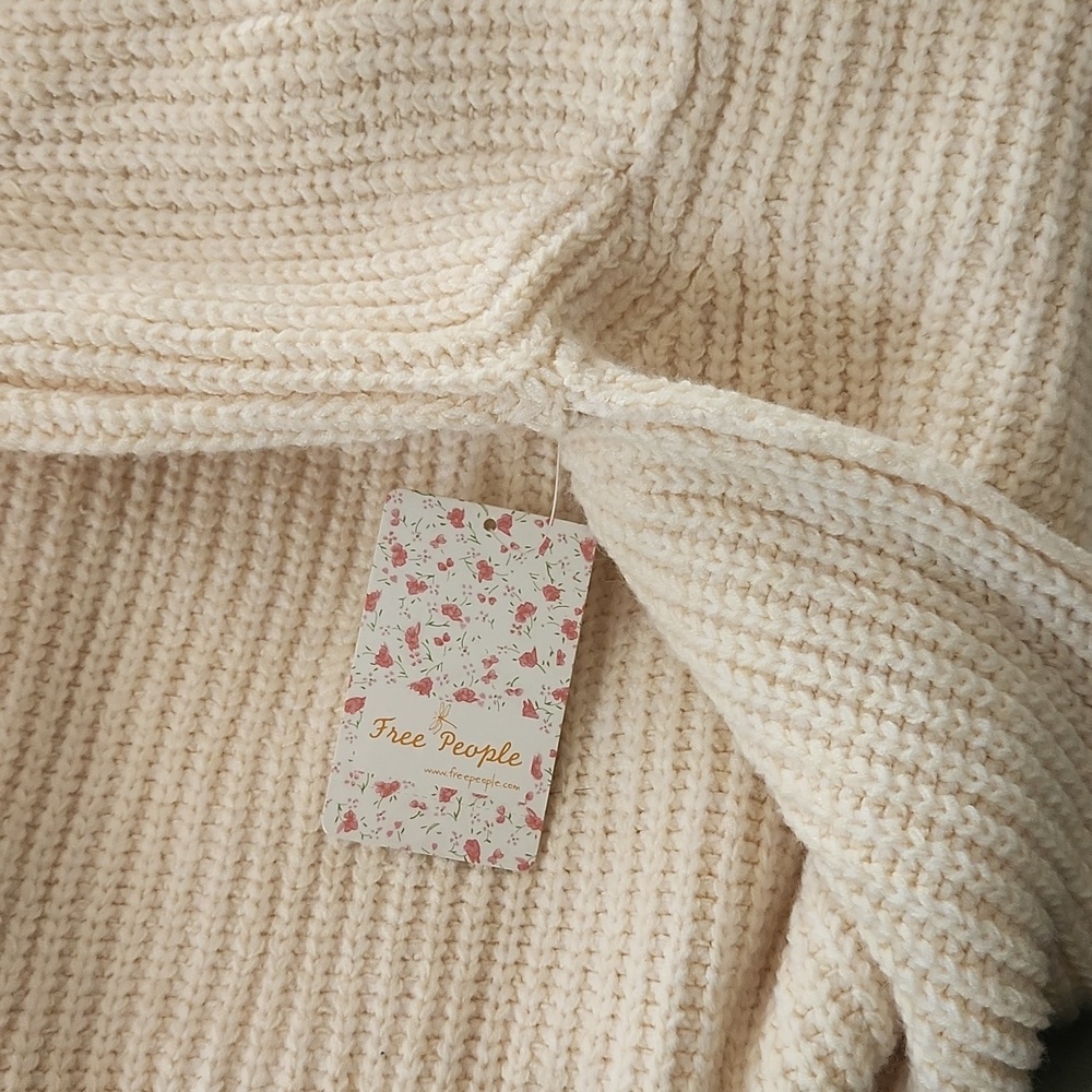 NWT Free People Sweater/Dress - Picture 7 of 7